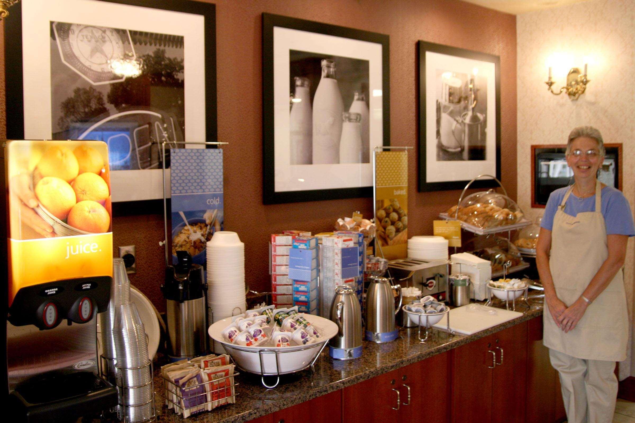 Hampton Inn Columbus-South Grove City Restaurante foto